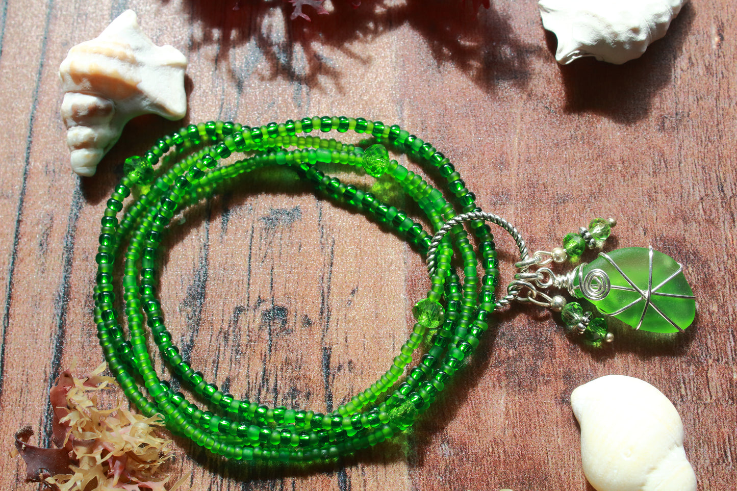 Green Beaded Stretch Sea Glass Bracelet