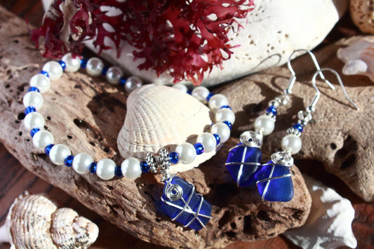 Striking Blue Bracelet and Earring Set