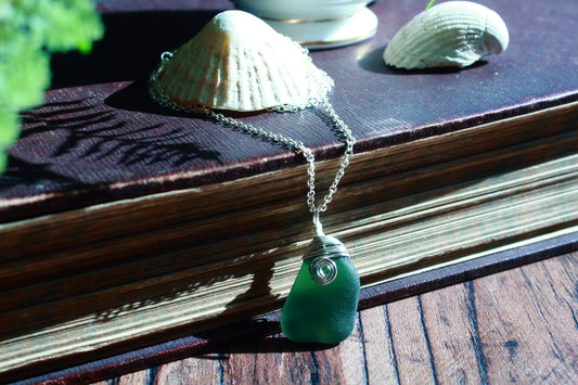 Moss & Moonlight Silver Wire Spiral Pendant