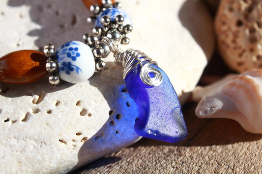 Blue Floral Wooden Beaded Bracelet
