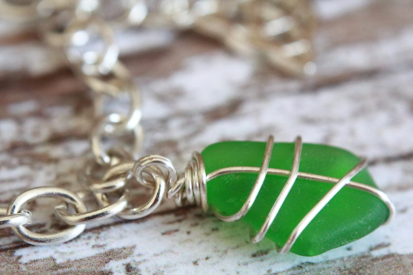 Kelly Green Celtic Charm Bracelet