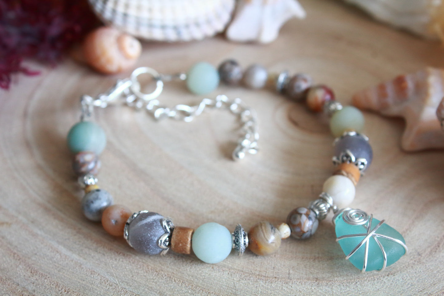Ocean & Beach Blue Irish Sea Glass Beaded Bracelet