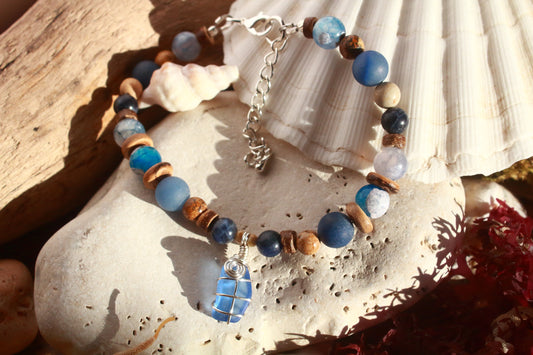 Ocean & Beach Blue Irish Sea Glass Beaded Bracelet