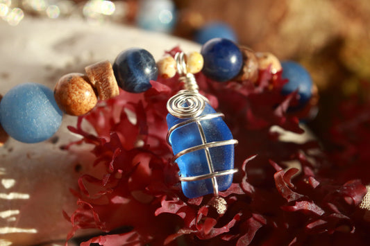 Ocean & Beach Blue Irish Sea Glass Beaded Bracelet