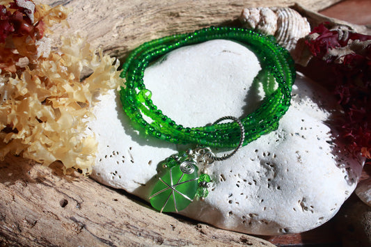 Green Beaded Stretch Sea Glass Bracelet