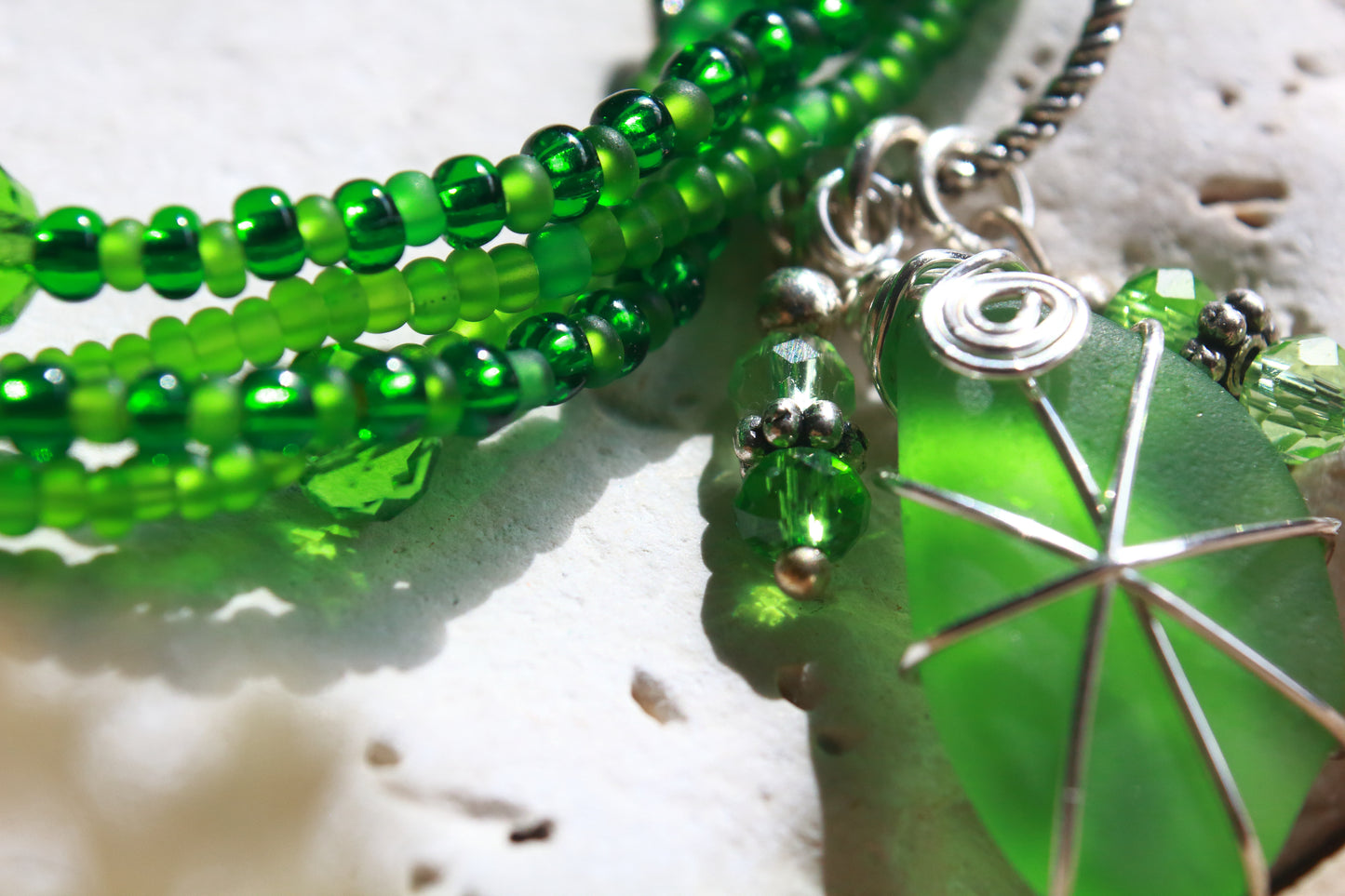 Green Beaded Stretch Sea Glass Bracelet