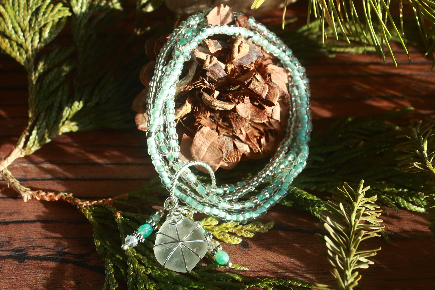 Winter Ice Crystal Sea Glass Beaded Stretch Bracelet