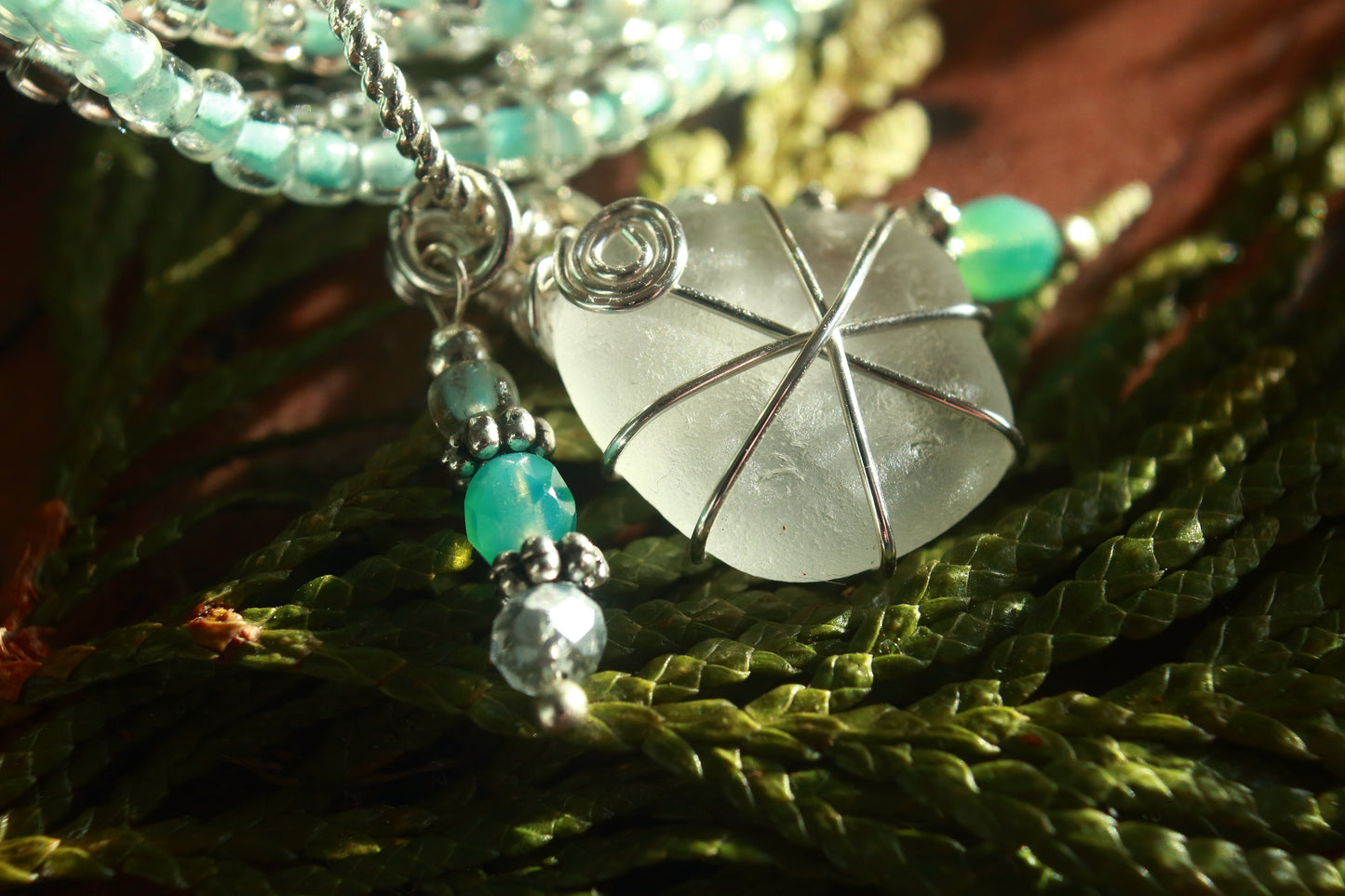 Winter Ice Crystal Sea Glass Beaded Stretch Bracelet