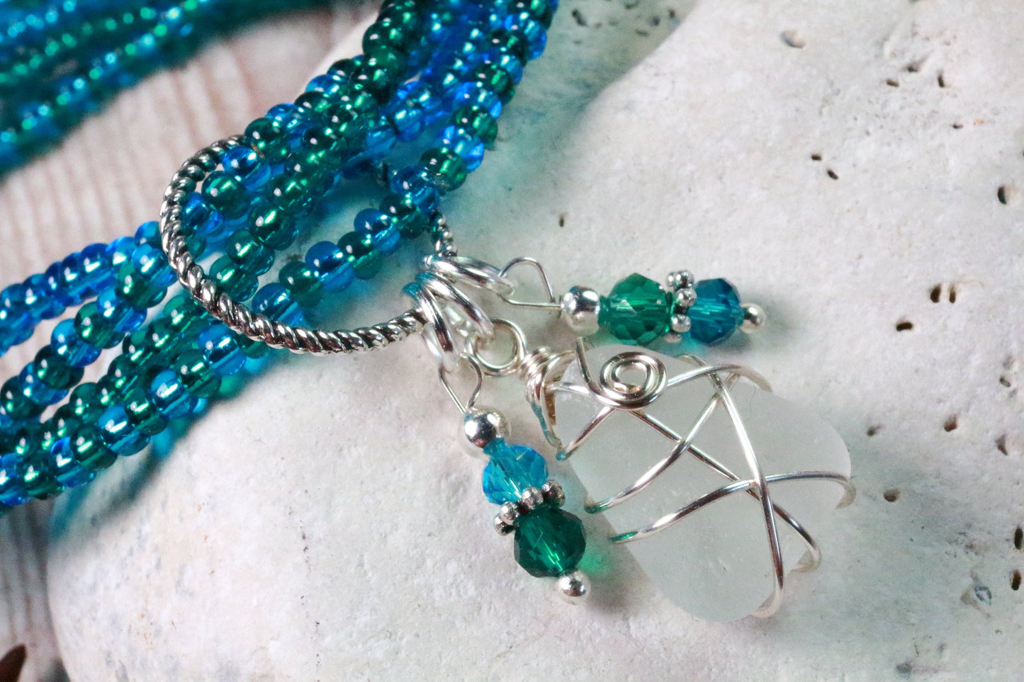 Deep Tropical Ocean Stretch Bracelet