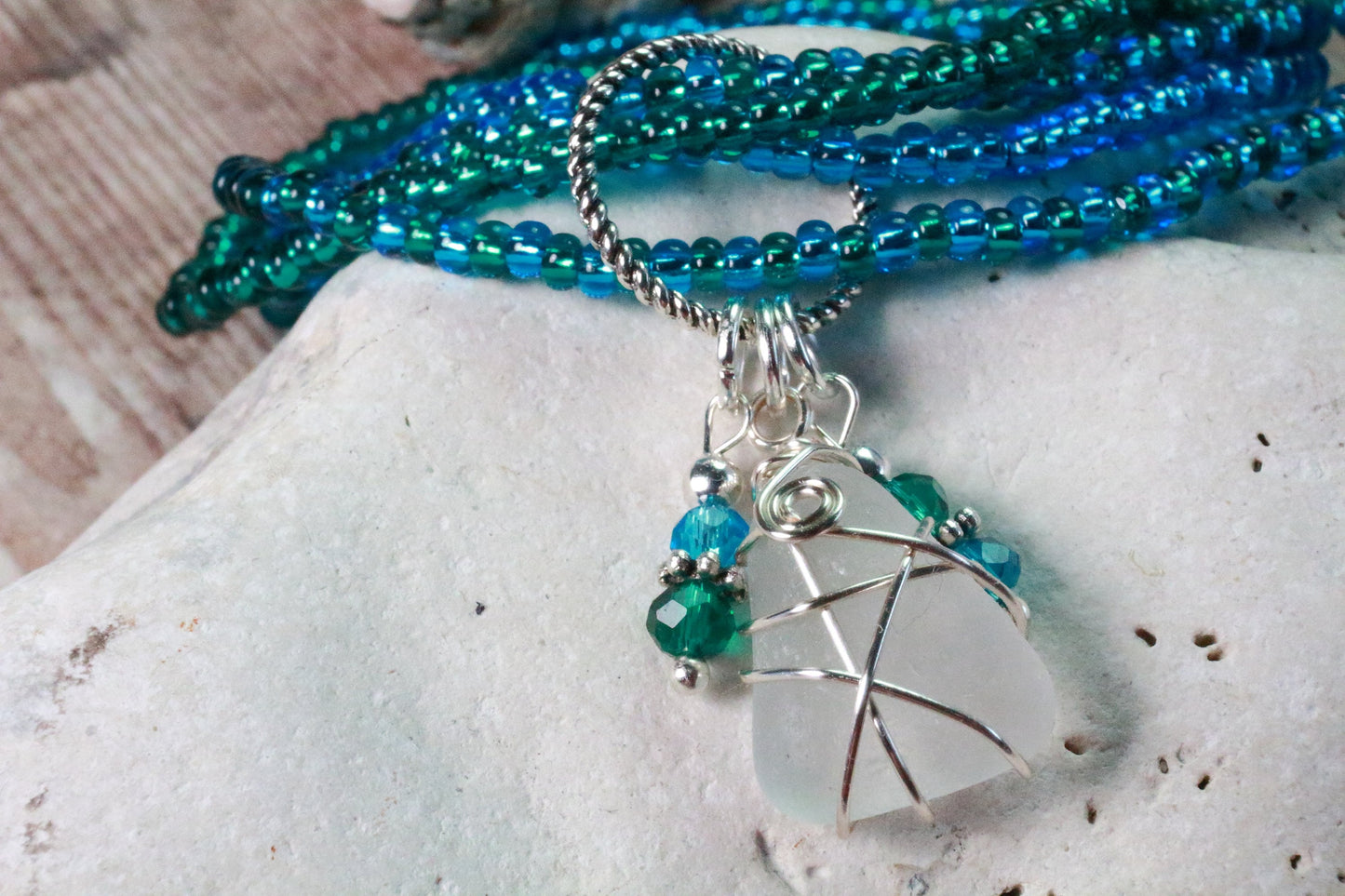 Deep Tropical Ocean Stretch Bracelet