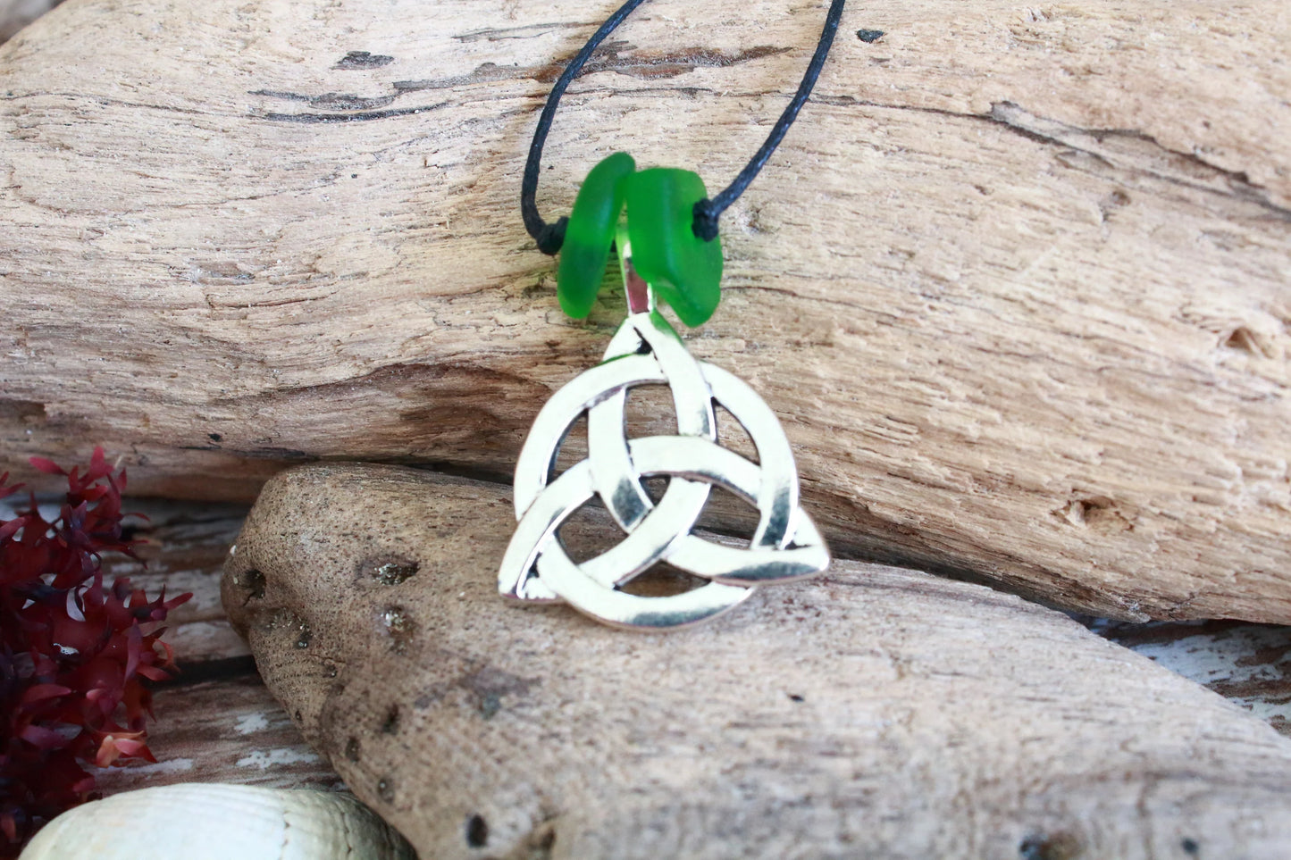 Celtic Kelly Green Triquetra Pendant